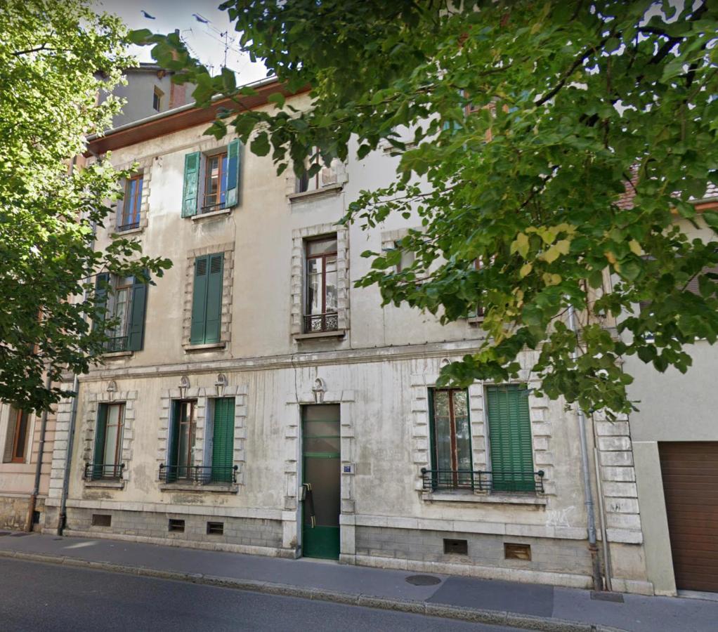 Studio Sous Les Toits Annecy Centre-Ville Экстерьер фото